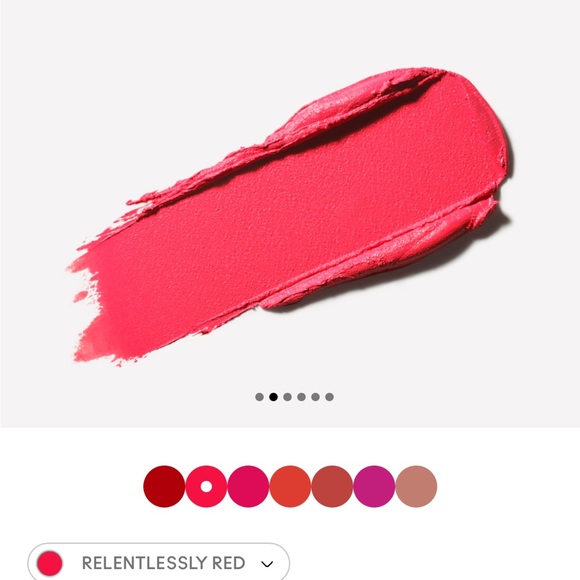 MAC COSMETICS | ‘Relentlessly Red’ Retro Matte Lipstick - Picture 6 of 6